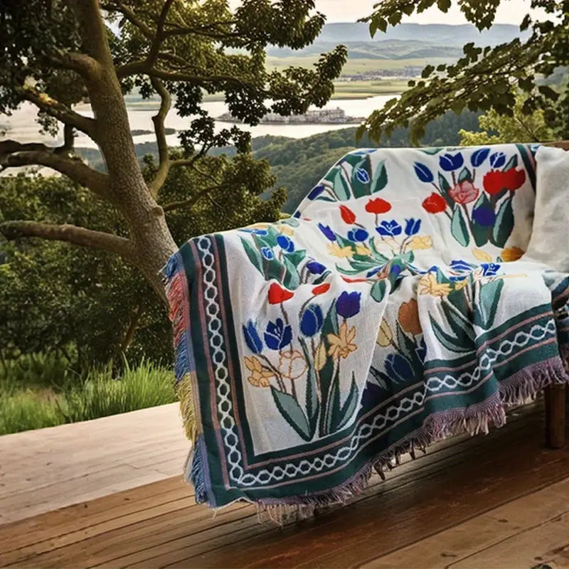 Housse de Couverture Jacquard Floral Nordique – Tissu Léger et Luxueux