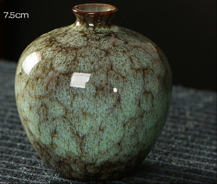 Vase en Céramique Minimaliste – L’élégance de la Simplicité