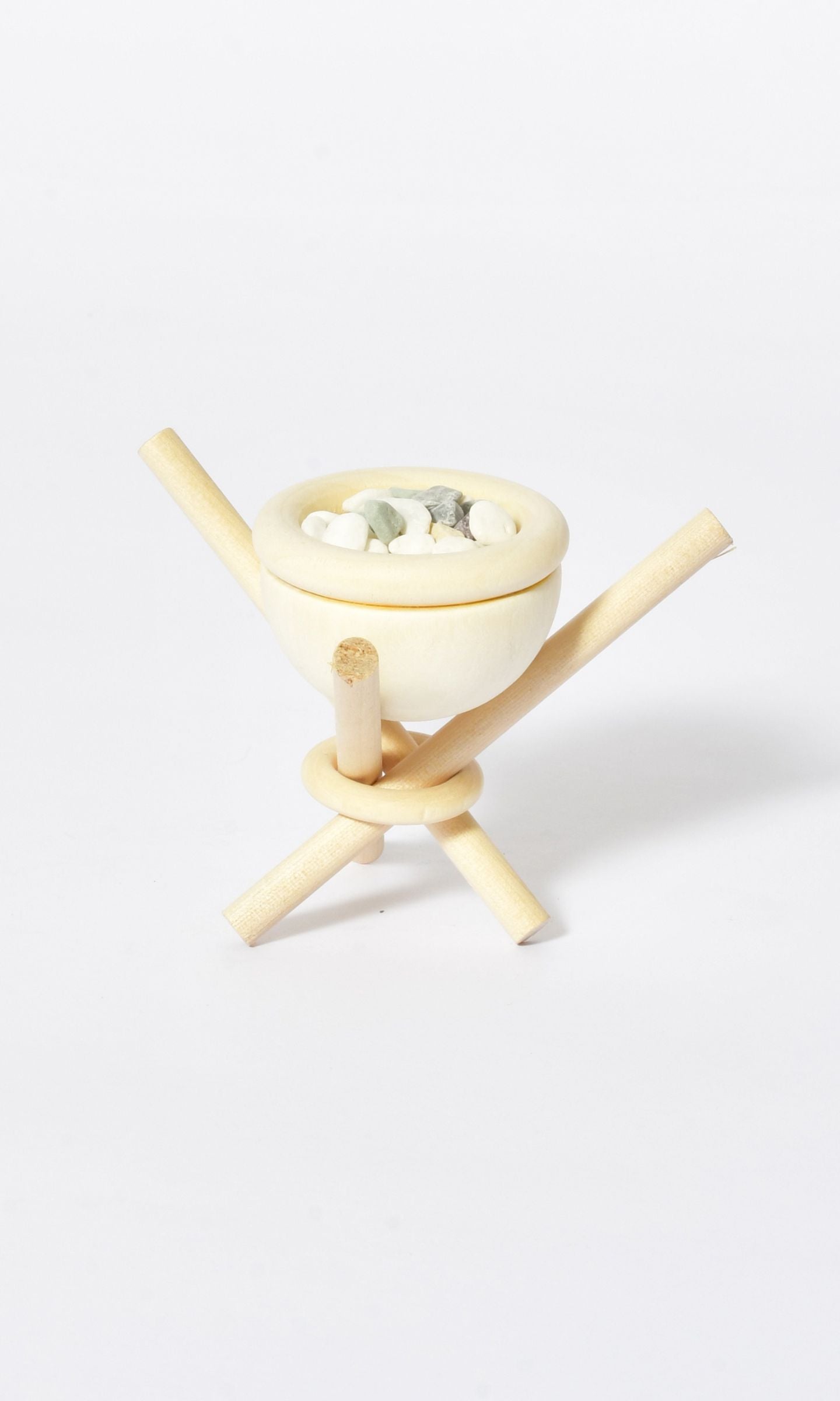 Diffuseur d'huiles essentielles avec support en bois