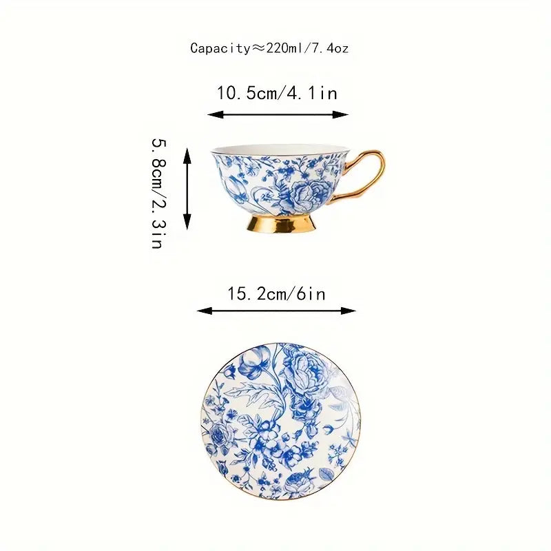 Ensemble Tasse & Soucoupe en Porcelaine d’Os – Motif Floral Bleu & Blanc