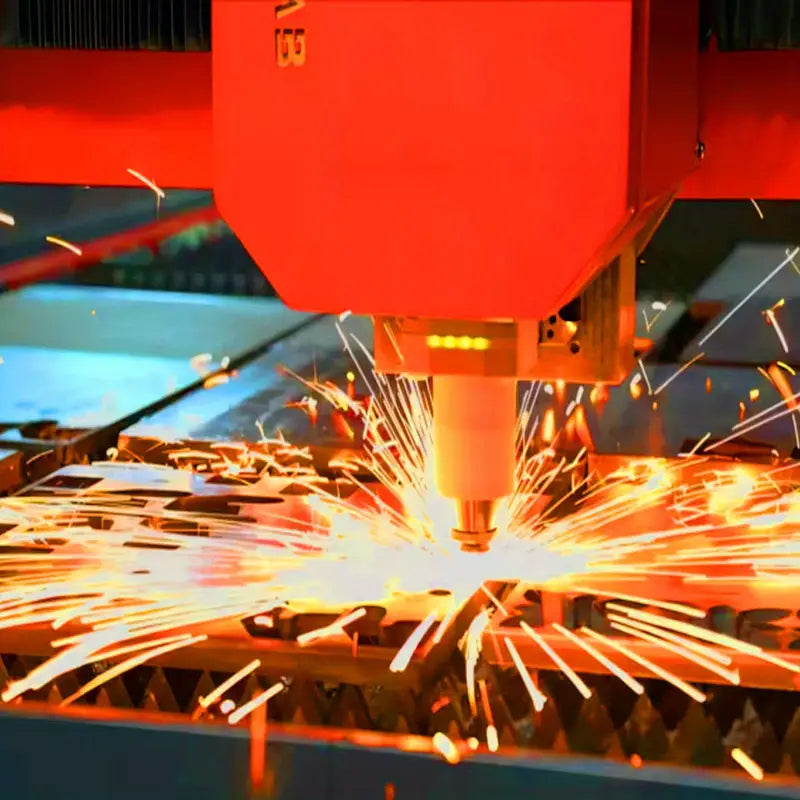 Statue de Requin Personnalisée en Métal avec Base en Bois