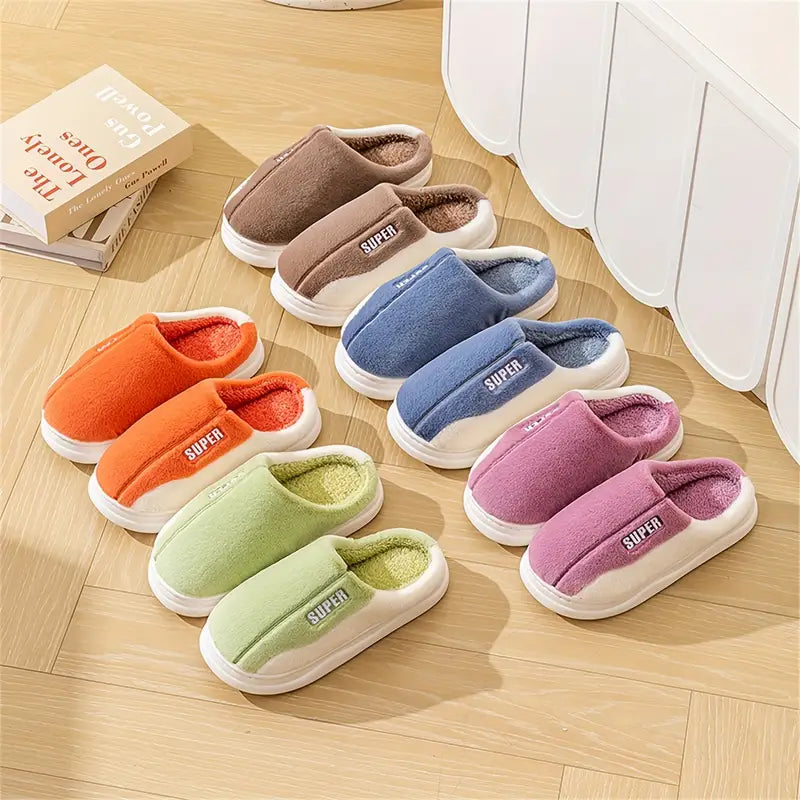 Chaussons Douillets Bicolores pour Femmes – Patch "Super"