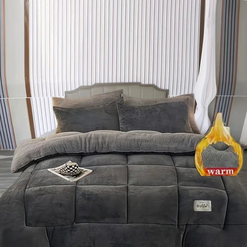 Couette Épaisse Double Face en Velours Lait  –  Haute Qualité