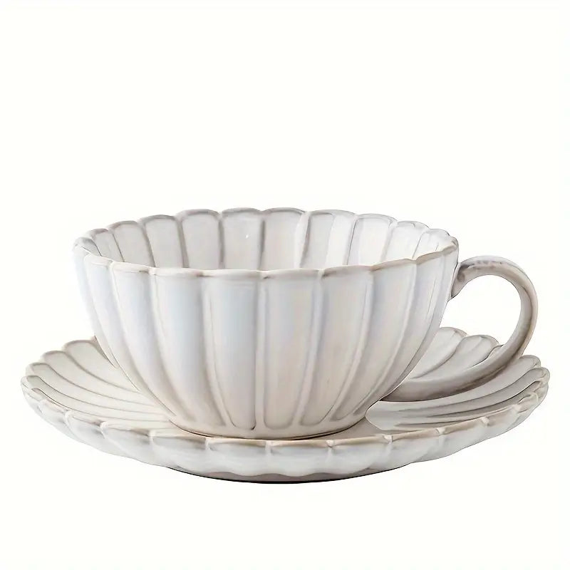 Élégance Florale – Tasse à Café en Céramique avec Soucoupe 250 ml