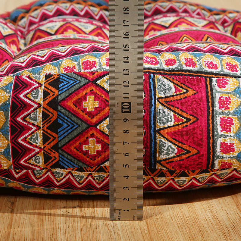 Coussin d'Optique Touffeté Bohème en Lin – Élégance et Confort Ethnique