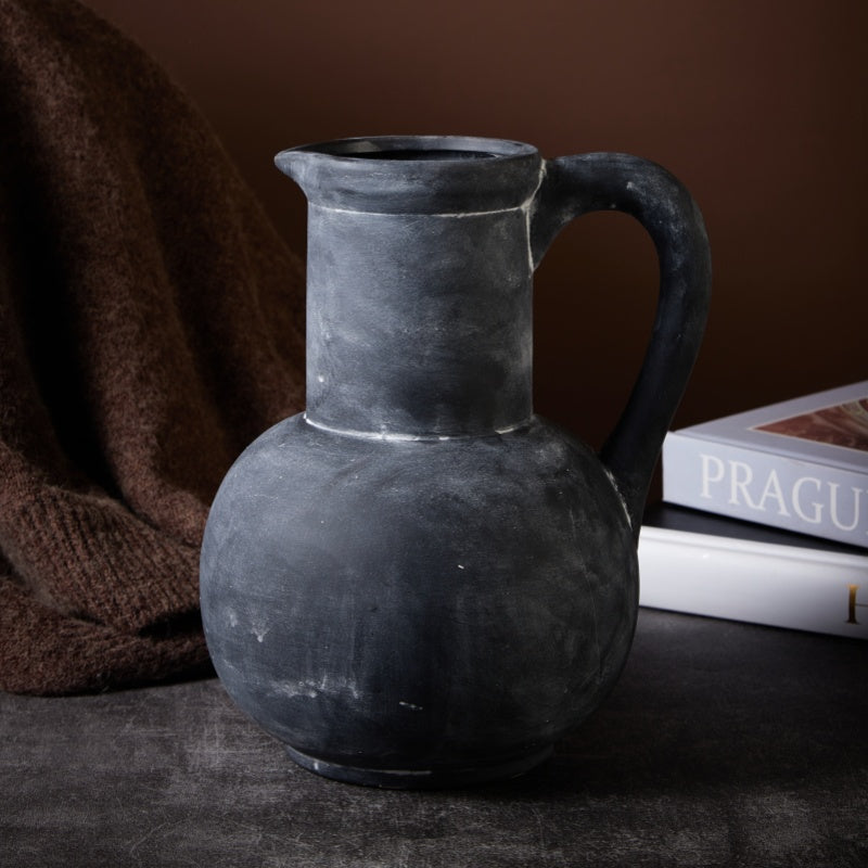 Vase à fleurs vintage fait à la main