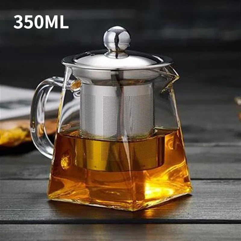 Glass teapot with infuser