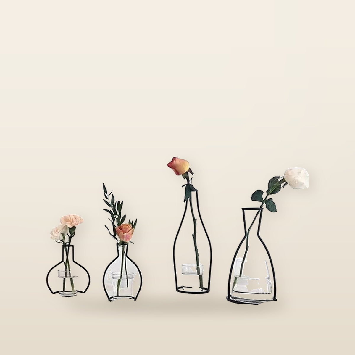 Vase en Fer Rétro