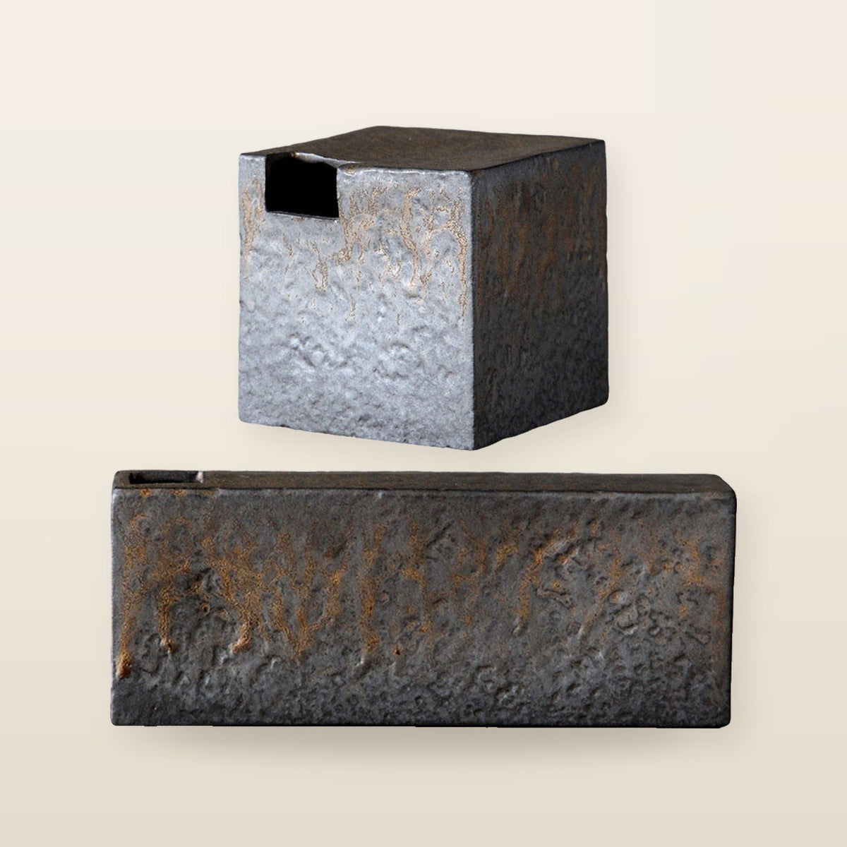 Vase Ikebana en céramique – Style japonais, 2 formats