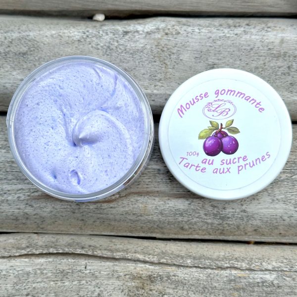 Shower and Bath Exfoliating Sugar Chantilly – Plum Tart 100g