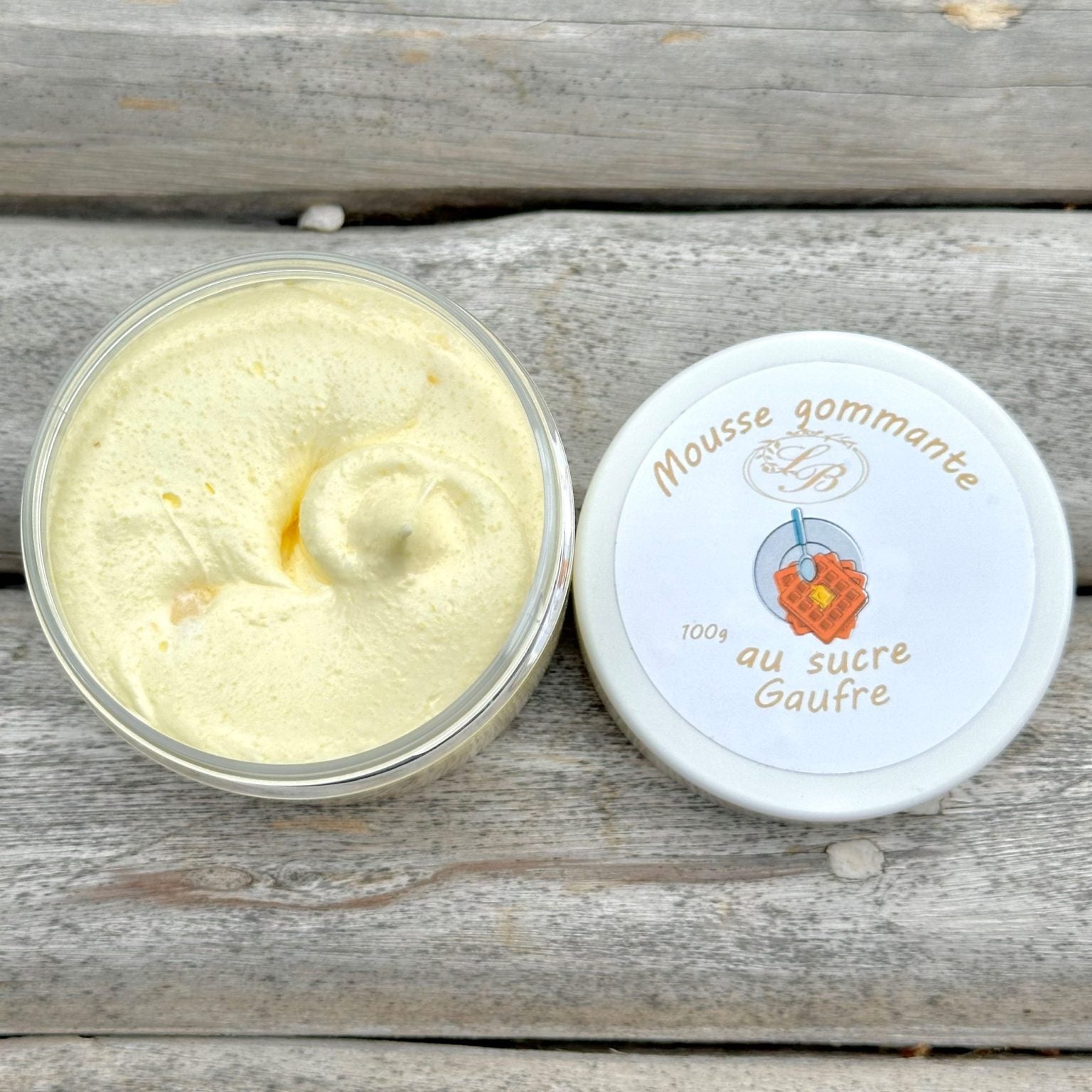 Shower and Bath Chantilly Exfoliating Sugar – Waffle 100g